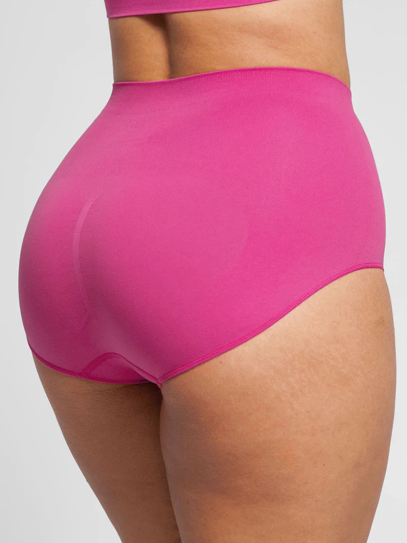 Madella Seamless High-Waist Tummy Control Antibacterial Peach Hip Brief