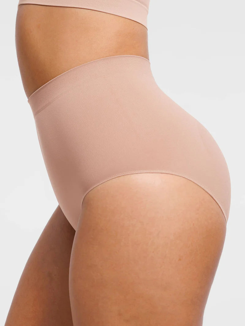 Madella Seamless High-Waist Tummy Control Antibacterial Peach Hip Brief