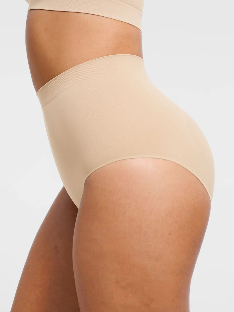 Madella Seamless High-Waist Tummy Control Antibacterial Peach Hip Brief